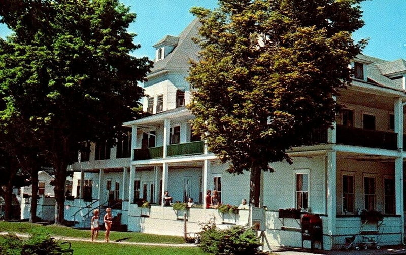 Epworth Heights Hotel - Vintage Postcard